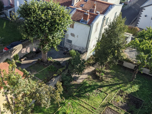Vue partielle du jardin de Paul