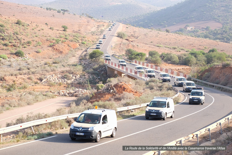 Route de la Solidarité et de l'Amitié avec la Casamance. 