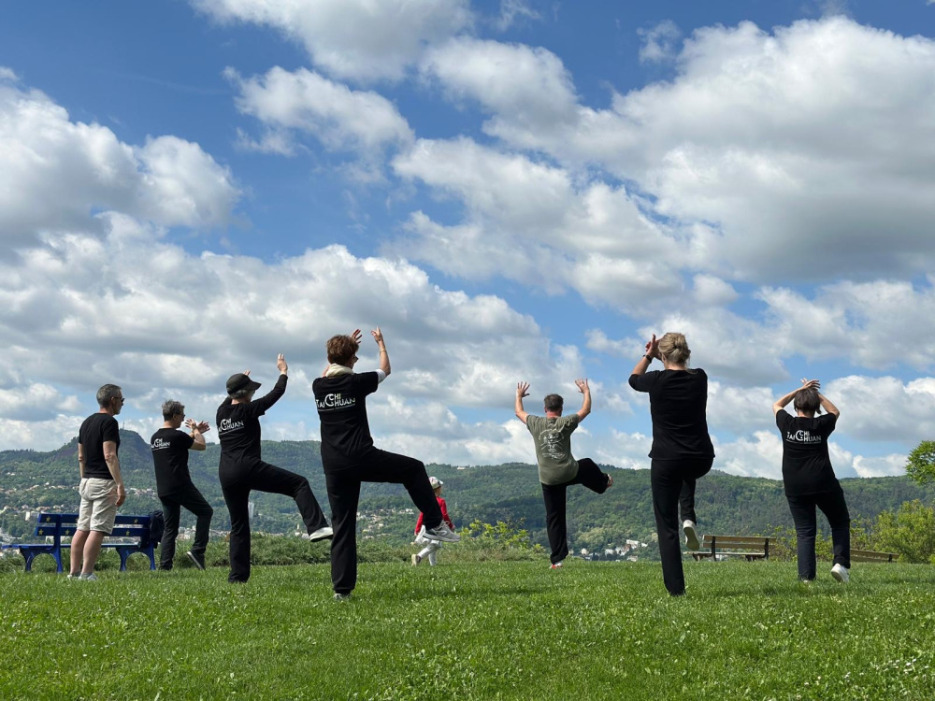Cours Tai Chi Clermont-Ferrand parc Montjuzet